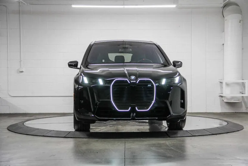2026 Bmw iX photo 1