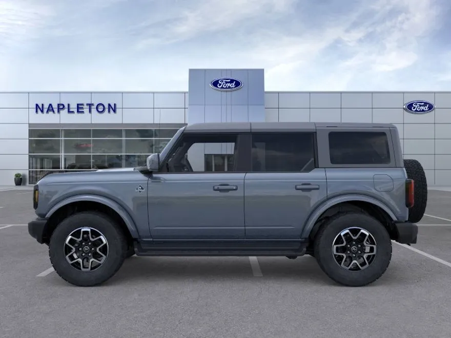 2025 Ford Bronco Outer Banks photo 1