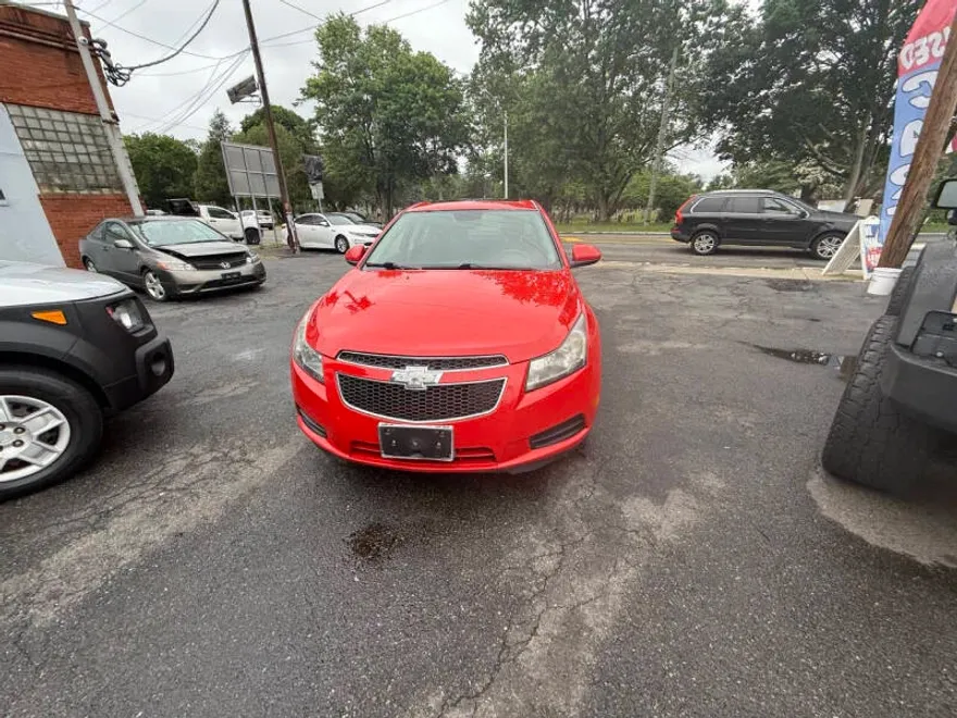 2014 Chevrolet Cruze photo 1