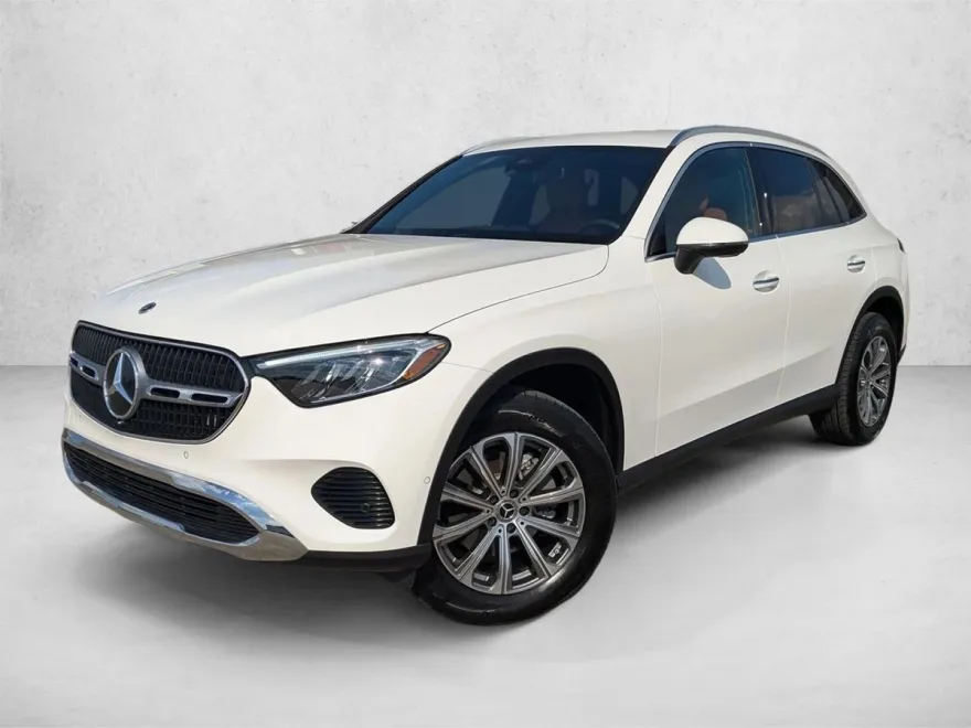 2025 Mercedes Benz GLC 300 photo 1