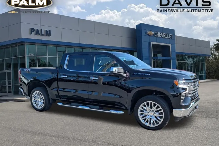 2026 Chevrolet Silverado 1500 LTZ photo 1