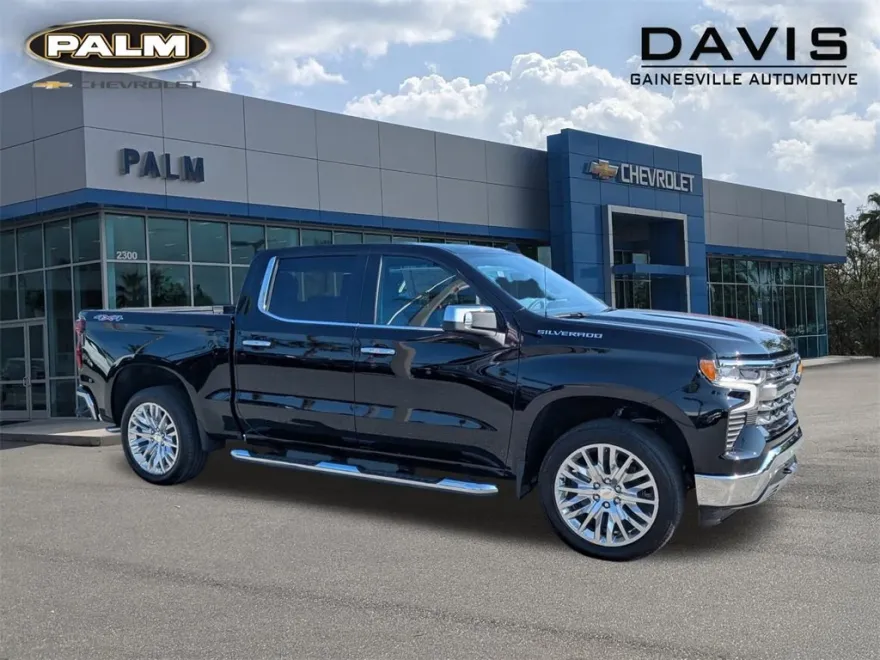 2026 Chevrolet Silverado 1500 LTZ photo 1
