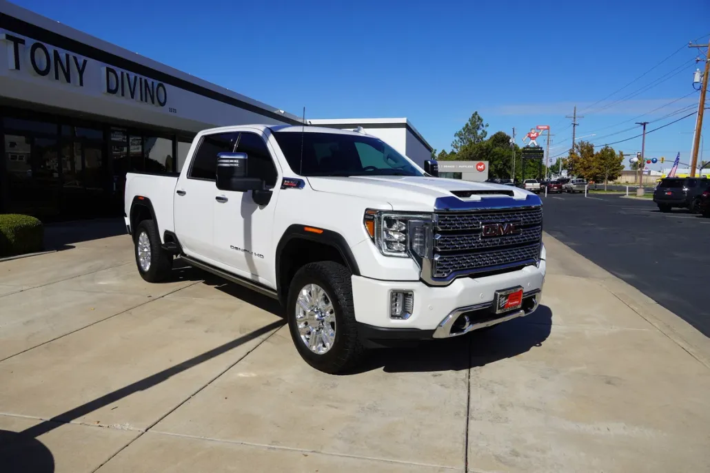 2023 Gmc Sierra 3500 HD Denali photo 1