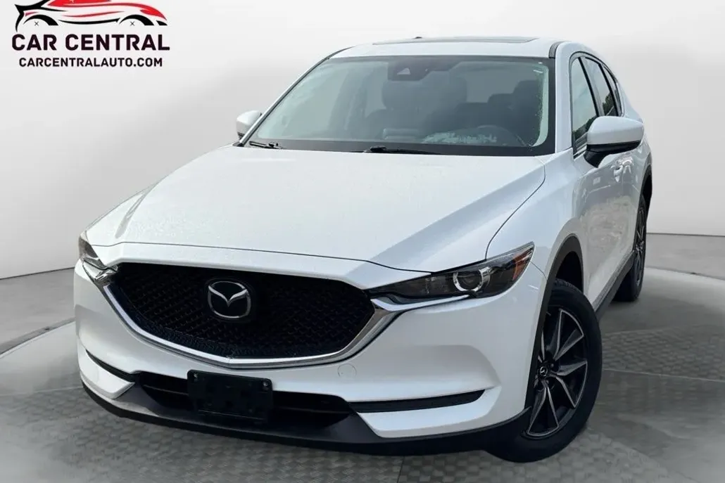 2018 Mazda CX-5 Touring photo 1