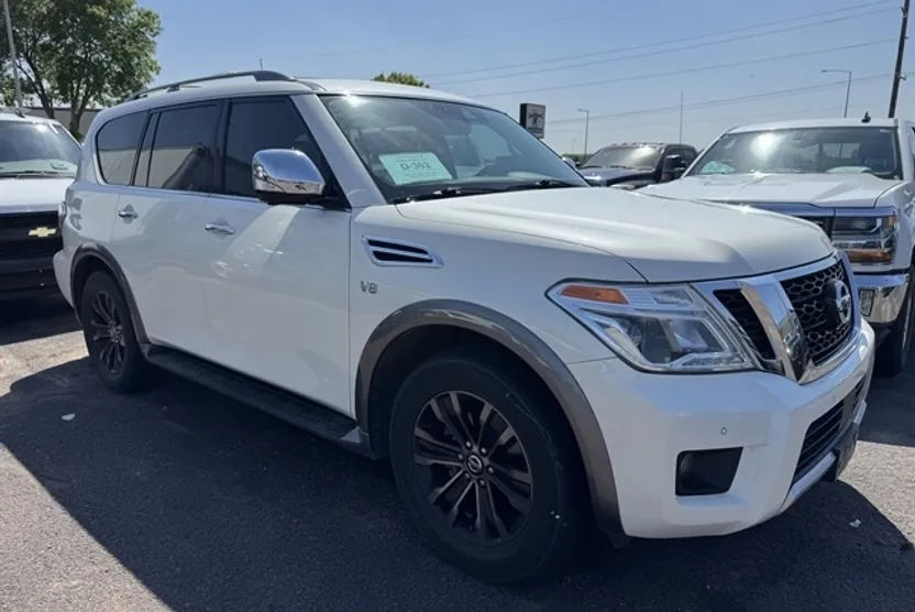 2018 Nissan Armada Platinum photo 1