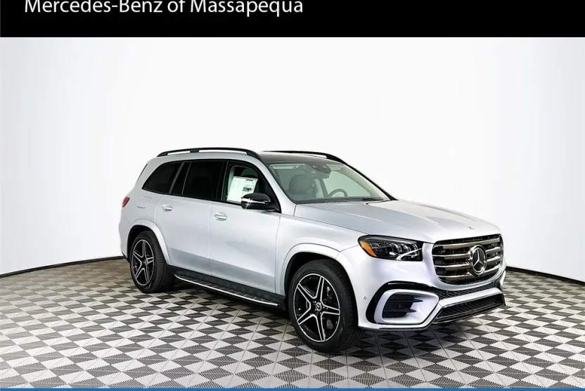 2026 Mercedes Benz GLS 450 4MATIC photo 1