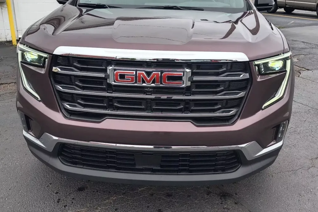 2024 Gmc Acadia Elevation photo 1