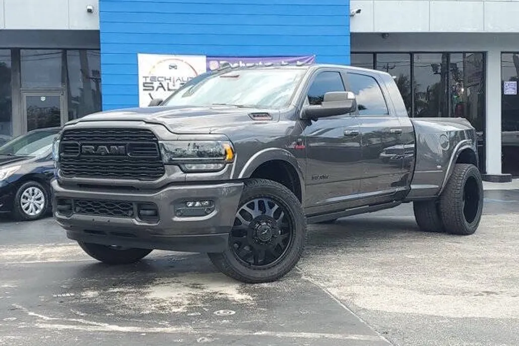 2022 Ram 3500 Limited photo 1