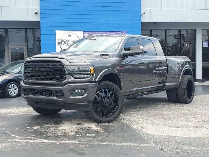 2022 Ram 3500 Limited photo 1