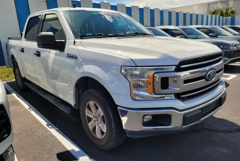 2019 Ford F-150 XLT photo 1