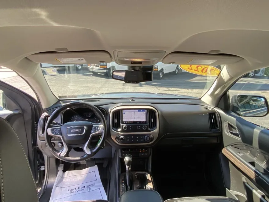2022 Gmc Canyon Denali photo 1