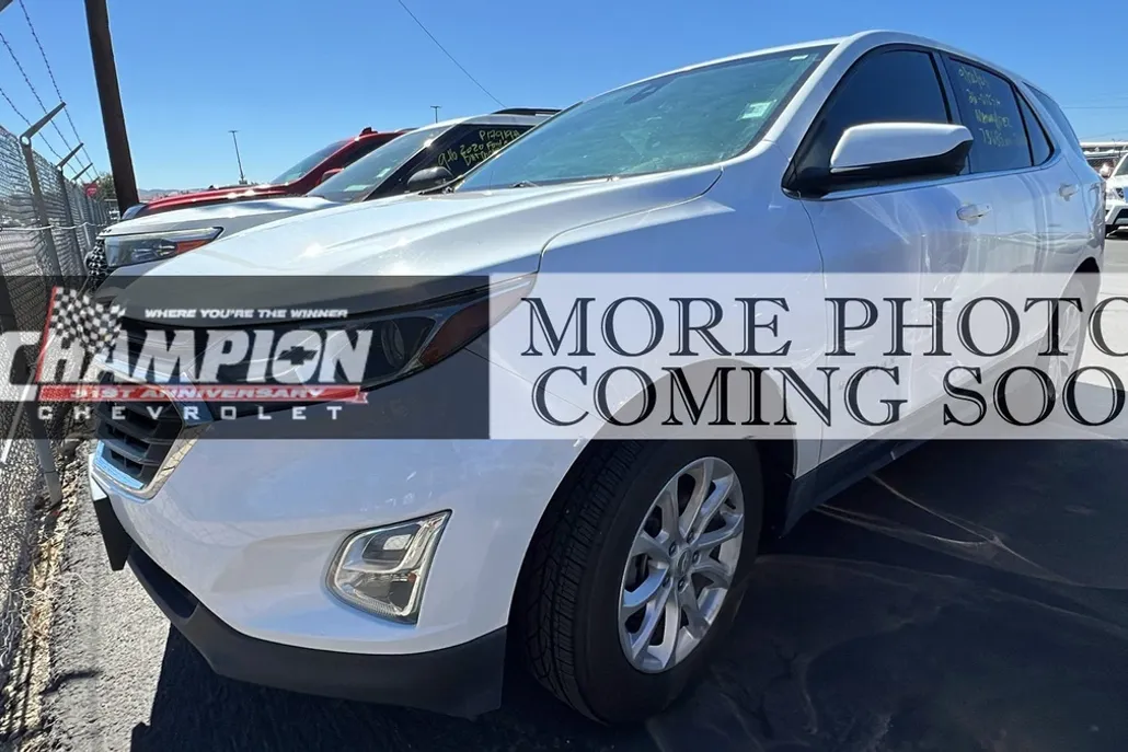 2020 Chevrolet Equinox LT photo 1