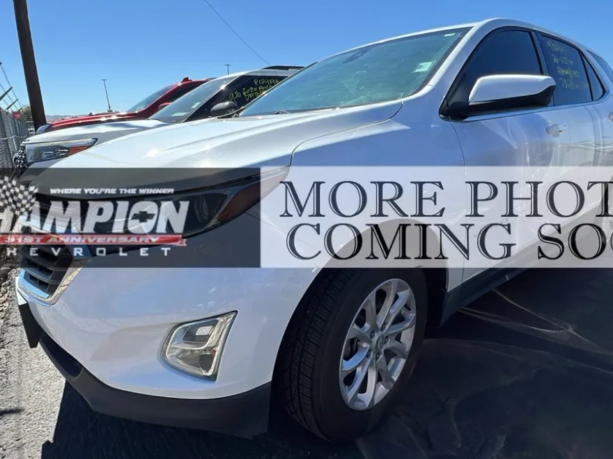 2020 Chevrolet Equinox LT photo 1