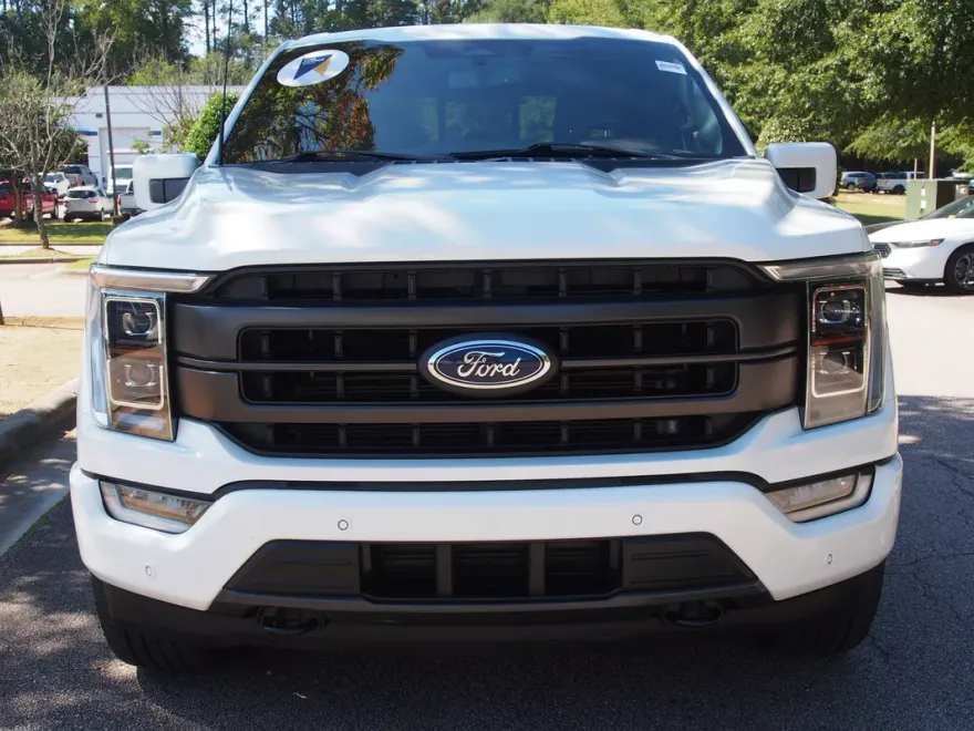 2022 Ford F-150 Lariat photo 1