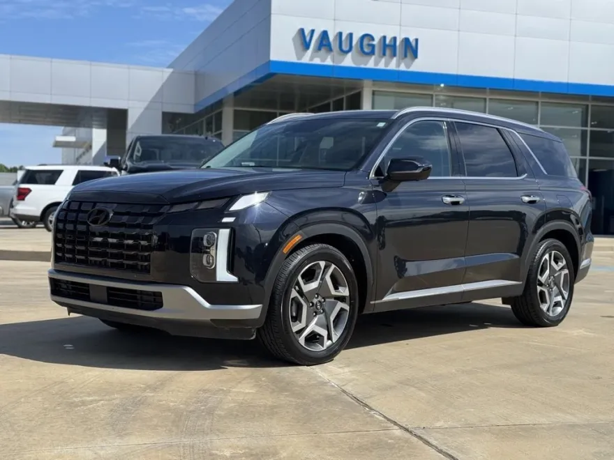 2024 Hyundai Palisade Limited photo 1
