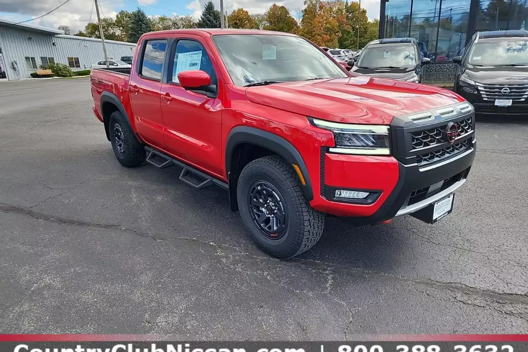 2025 Nissan Frontier PRO-4X photo 1