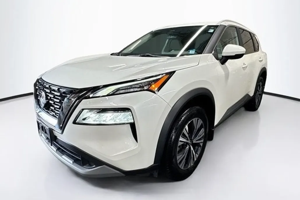 2023 Nissan Rogue SV photo 1
