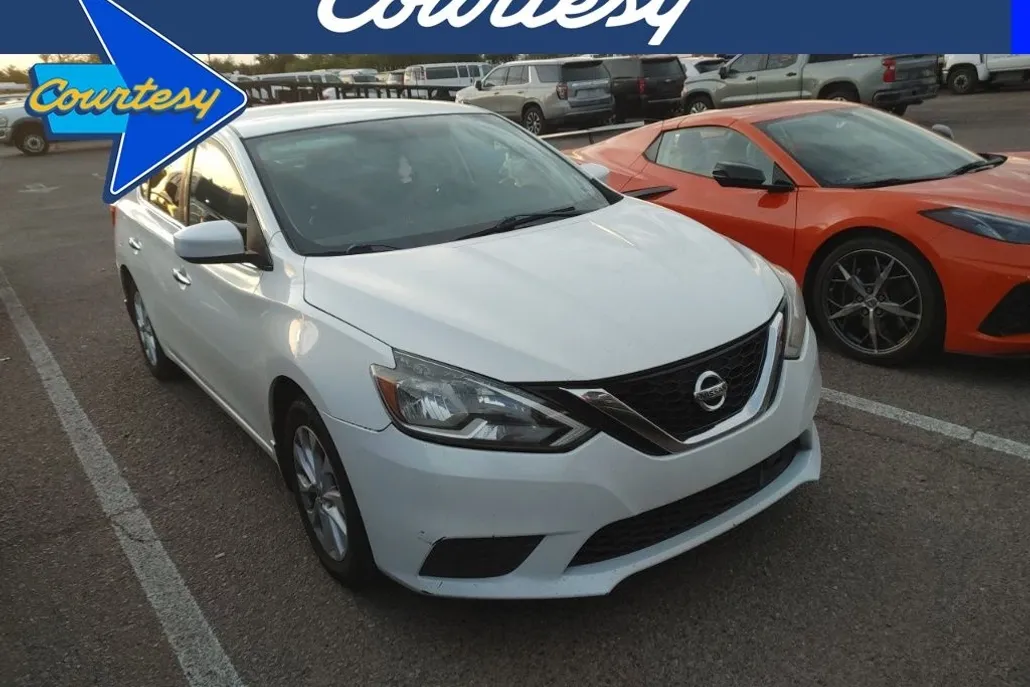 2018 Nissan Sentra SV photo 1