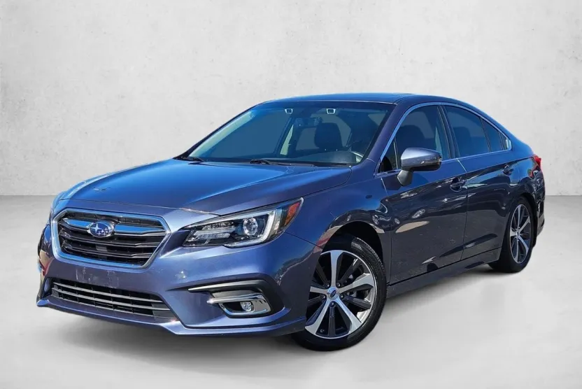 2018 Subaru Legacy Limited photo 1