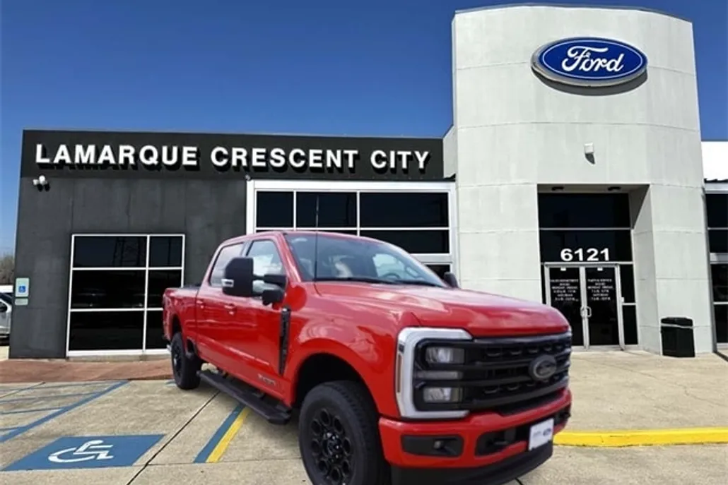 2024 Ford F-250 photo 1