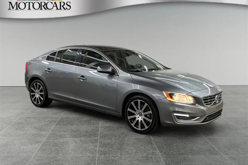 2017 Volvo S60 Inscription T5 photo 1