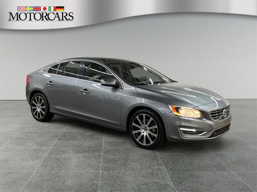 2017 Volvo S60 Inscription T5 photo 1
