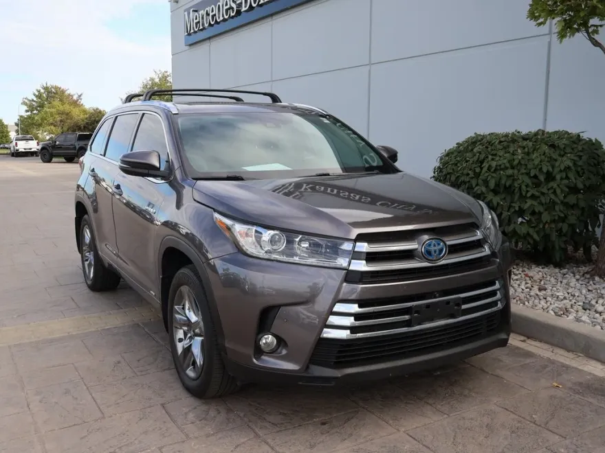 2018 Toyota Highlander Hybrid Limited Platinum photo 1