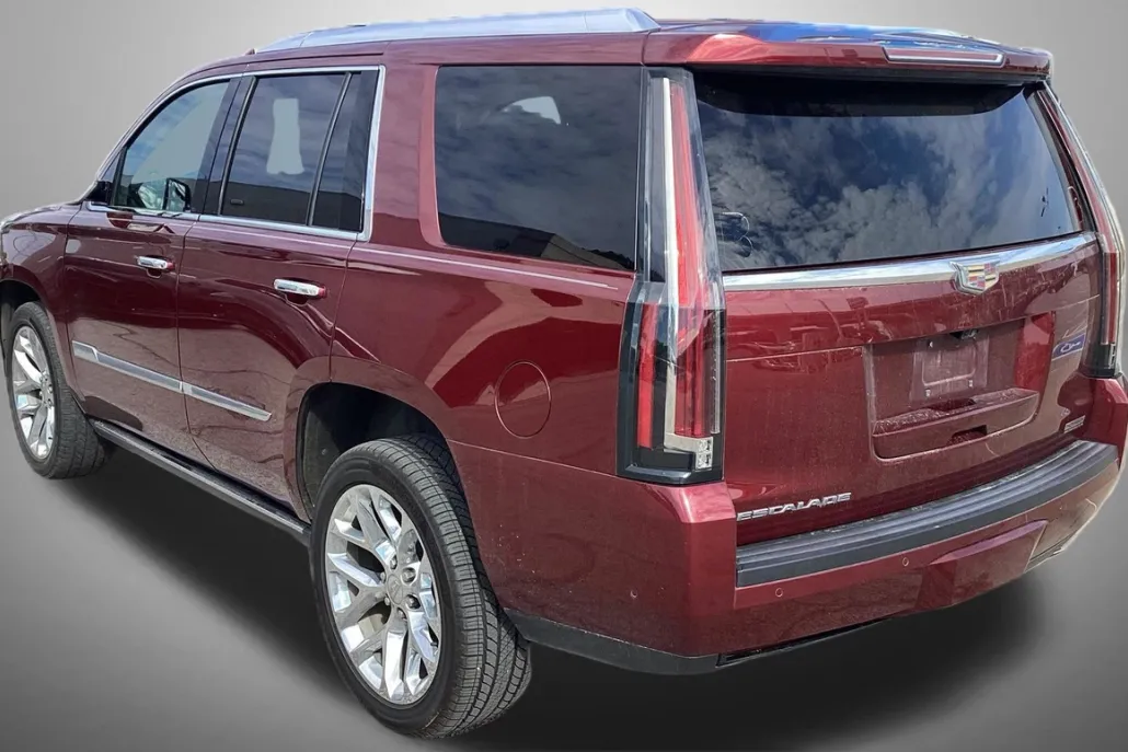 2019 Cadillac Escalade Premium Luxury photo 1