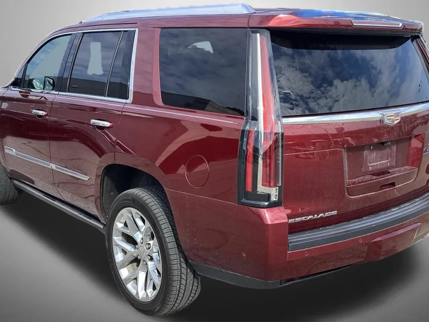 2019 Cadillac Escalade Premium Luxury photo 1