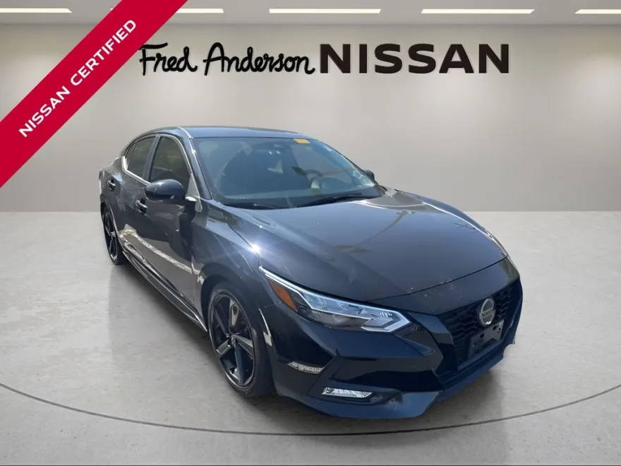 2023 Nissan Sentra SR photo 1