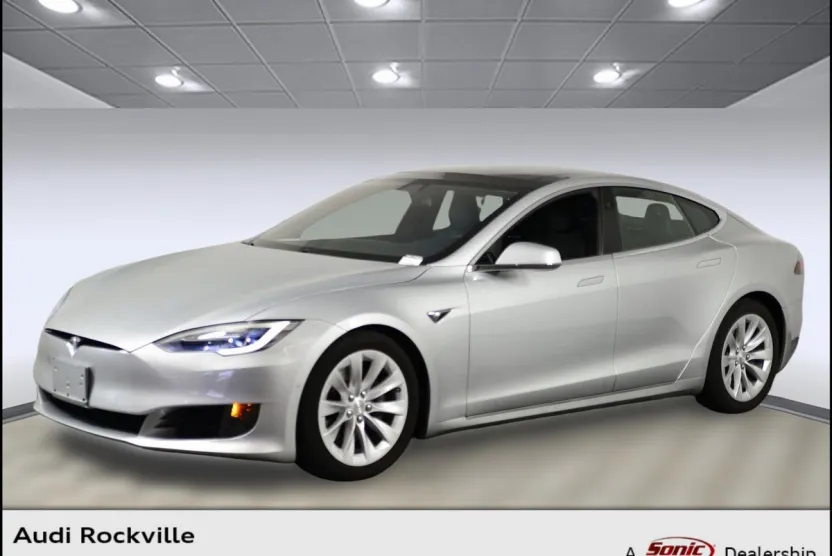 2017 Tesla Model S 75D photo 1