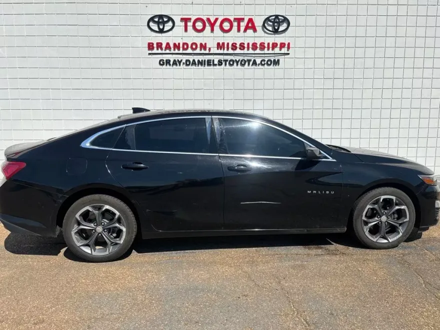 2020 Chevrolet Malibu 1LT photo 1