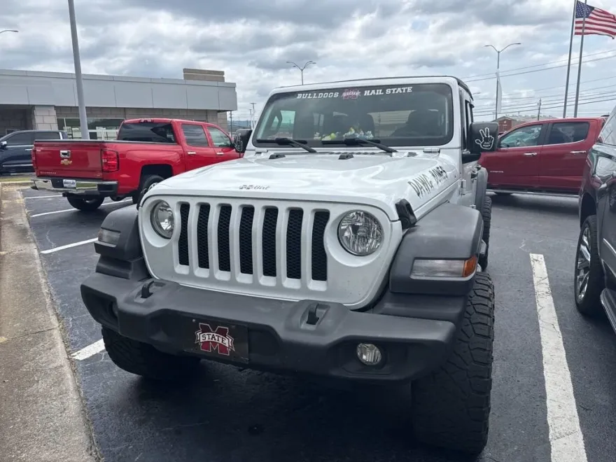 2018 Jeep Wrangler Unlimited Sport S photo 1