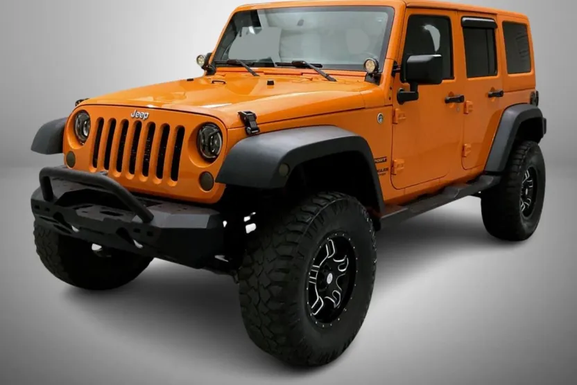 2013 Jeep Wrangler Unlimited Sport photo 1