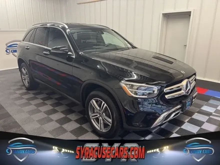 2022 Mercedes Benz GLC 300 4MATIC photo 1