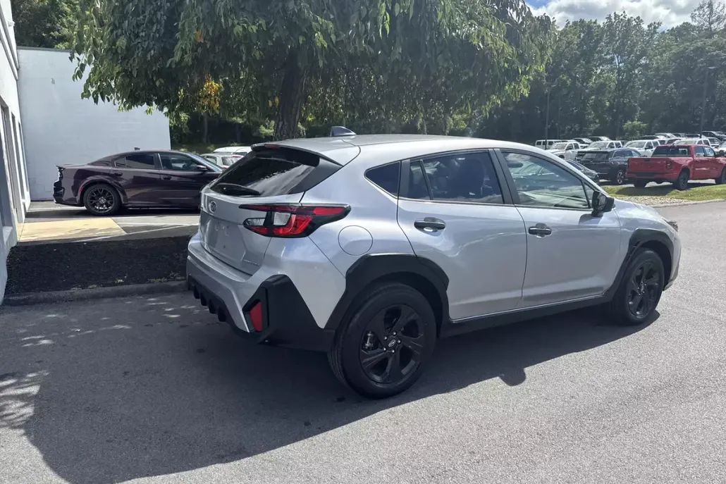 2024 Subaru Crosstrek Base photo 1
