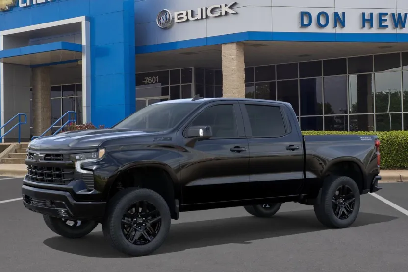 2026 Chevrolet Silverado Trail Boss LT photo 1