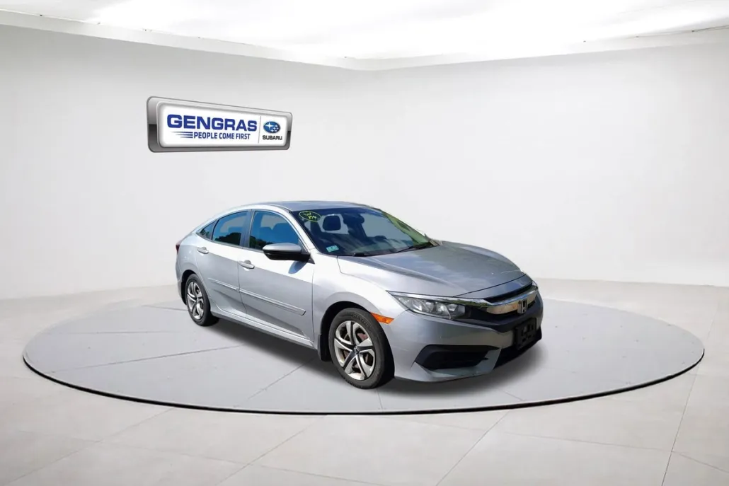 2017 Honda Civic LX photo 1