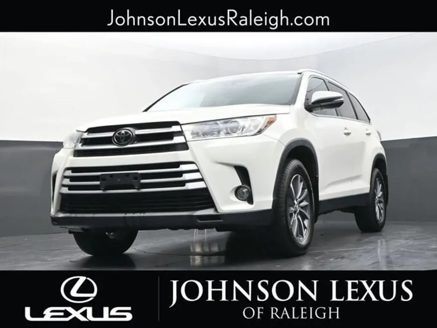 2019 Toyota Highlander SE XLE photo 1