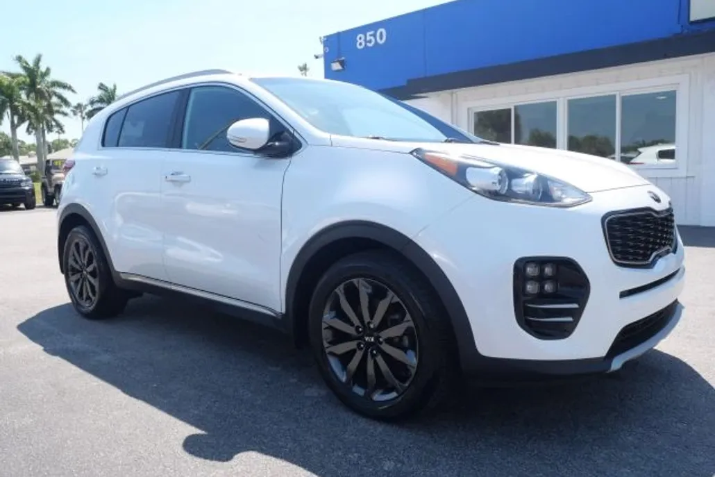 2018 Kia Sportage EX photo 1