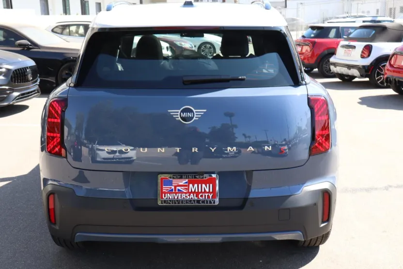 2026 Mini Countryman S ALL4 photo 1