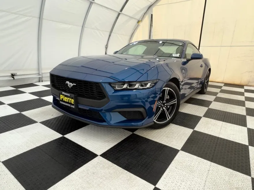 2024 Ford Mustang EcoBoost photo 1
