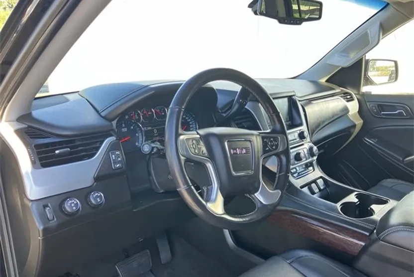2018 Gmc Yukon XL SLT photo 1