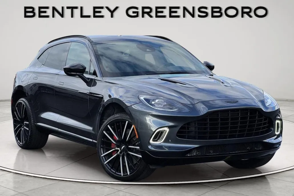 2022 Aston Martin DBX AM8 photo 1