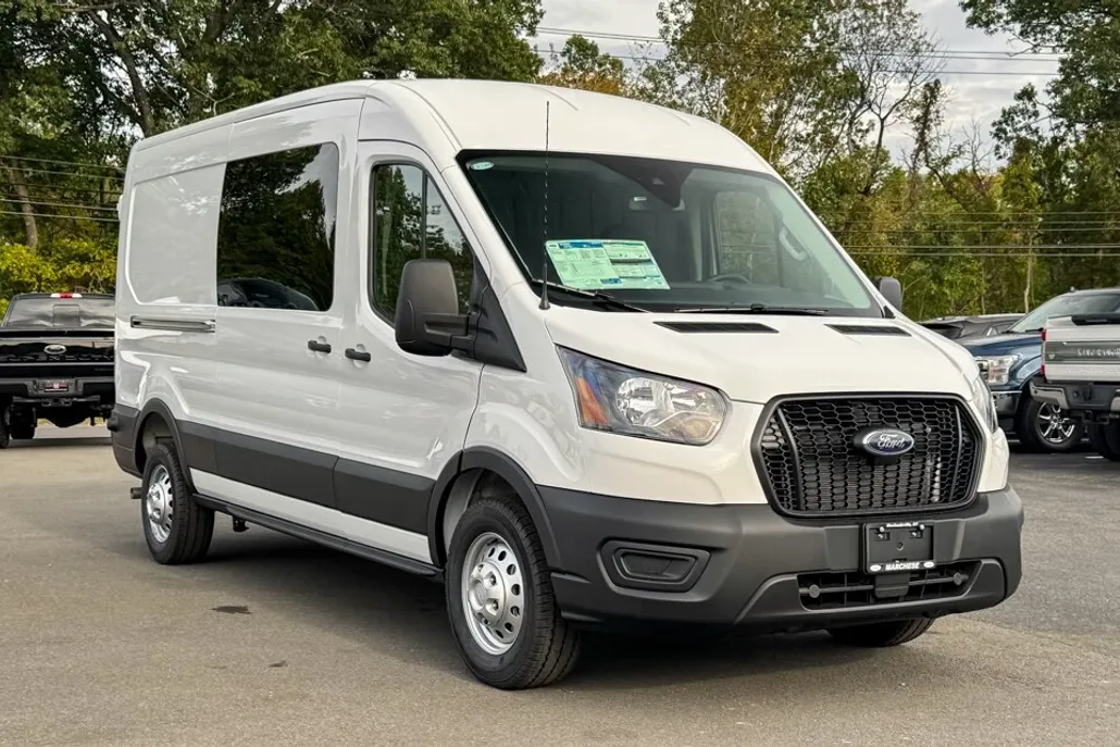 2025 Ford Transit photo 1