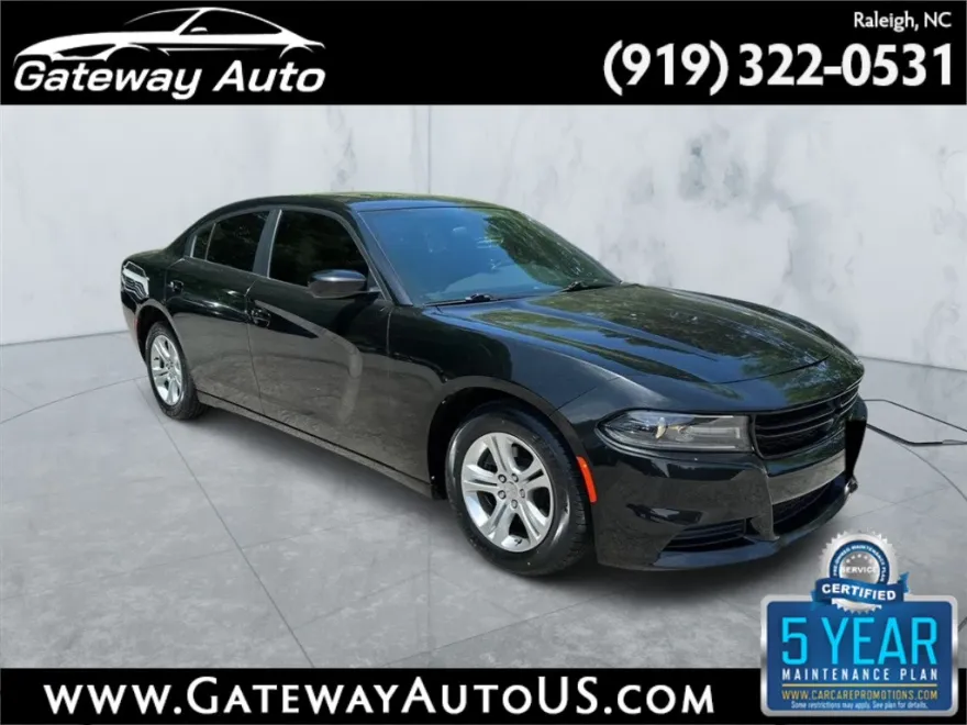 2020 Dodge Charger SXT photo 1
