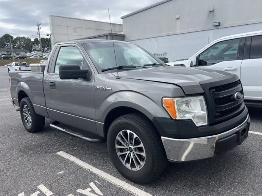 2013 Ford F-150 XL photo 1