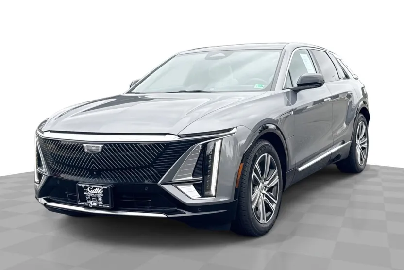 2023 Cadillac Lyriq Luxury photo 1