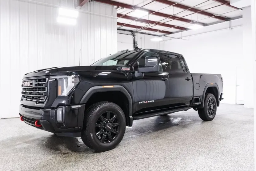 2024 Gmc Sierra HD AT4 photo 1