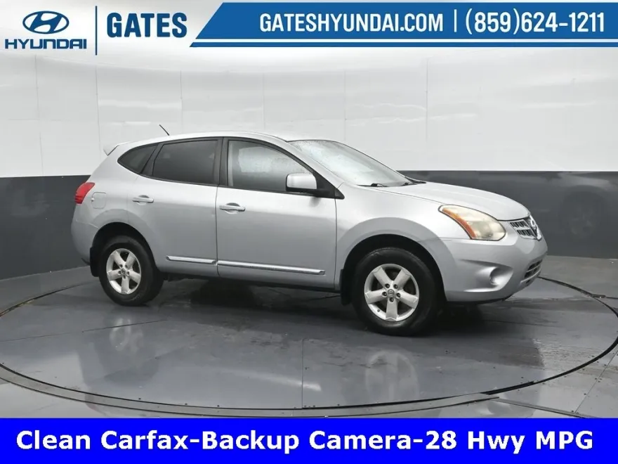 2013 Nissan Rogue S photo 1